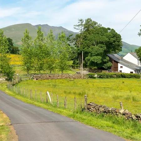 Nest Farm Holiday home *
